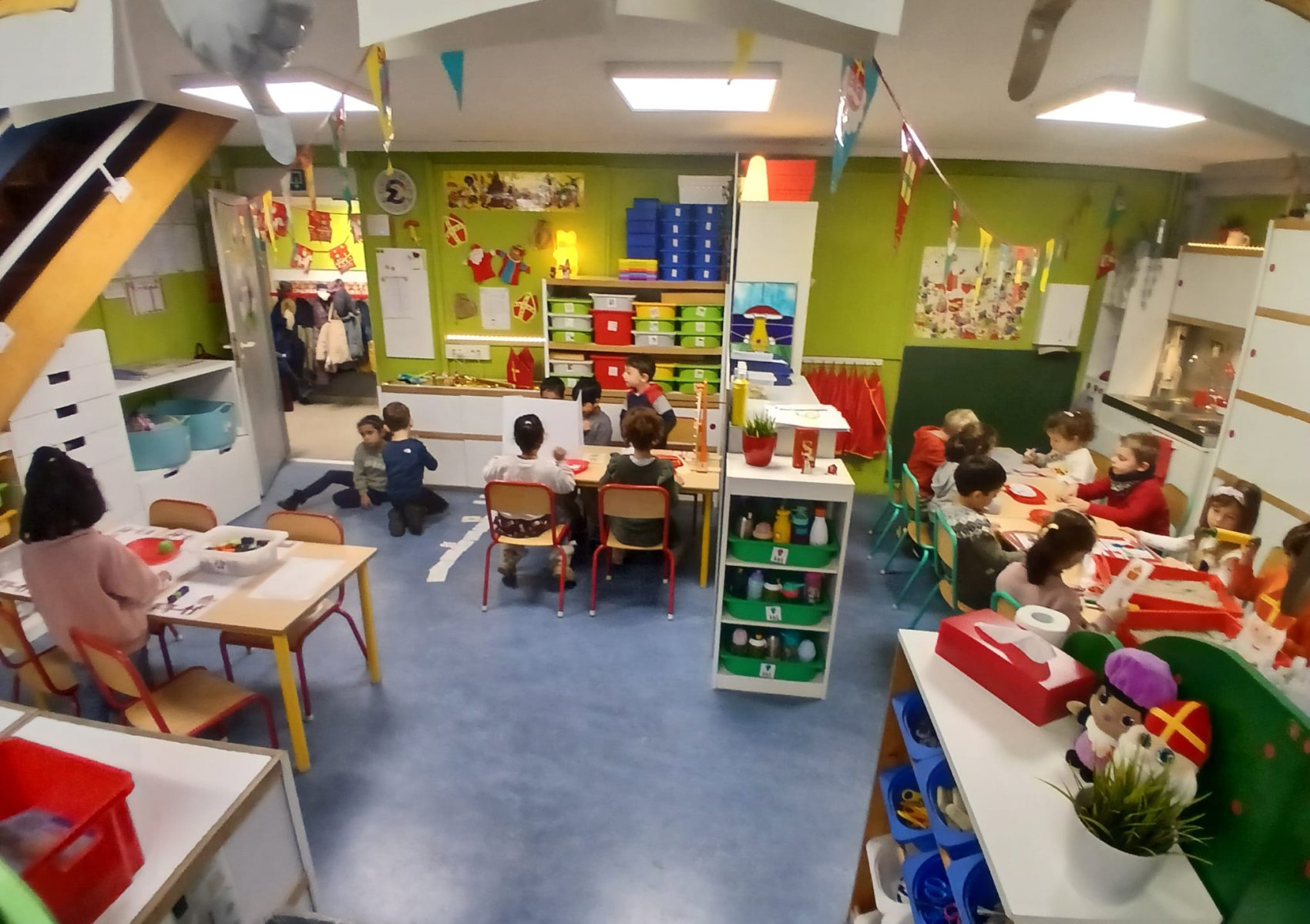 whatsapp image 2025-12-08 at 00.02.34